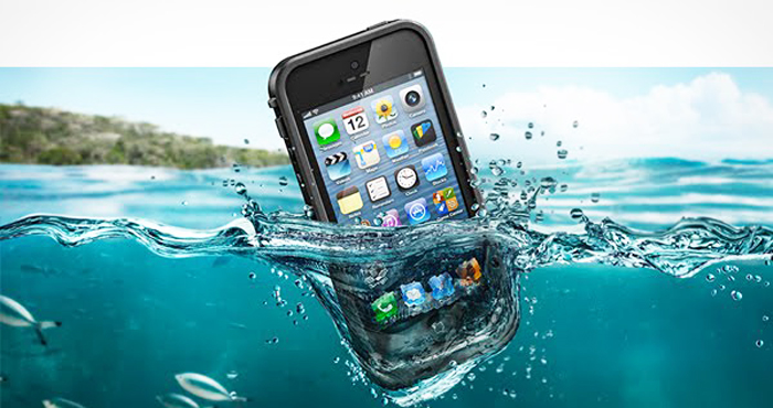 iPhone-In-Water